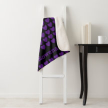Petite couverture Sherpa coeurs violets avec nom