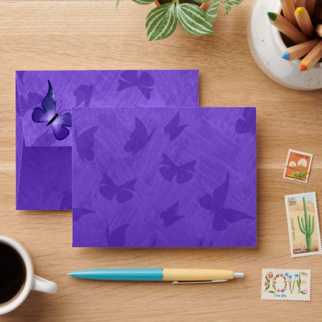 Petite enveloppe papillon pourpre (Desk)