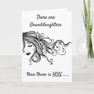 "PETITE-FILLE" AVEC UNE CARTE AMOUREUSE D'ANNIVERS