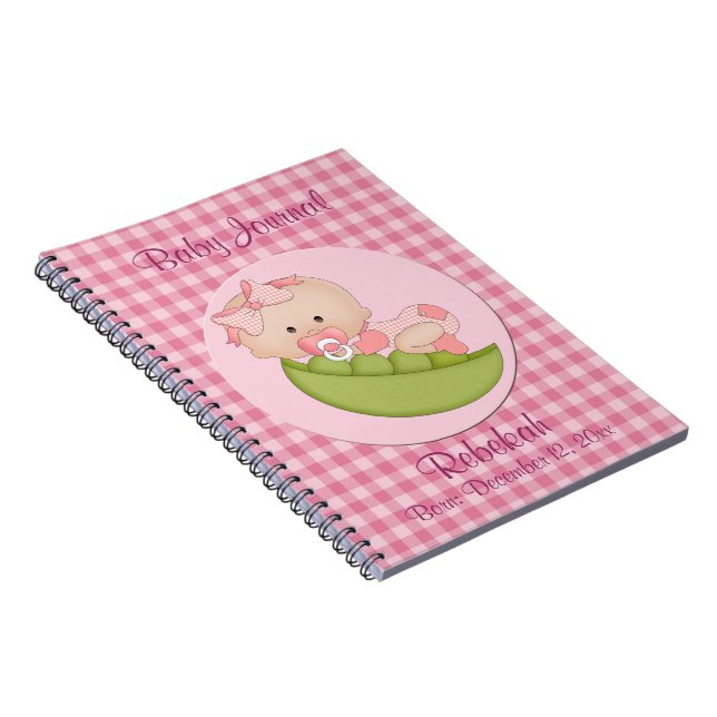 Petite fille personnalisée dans un journal de bébé (Côté Droit)