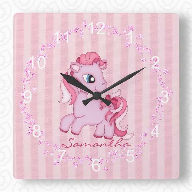 Petite horloge murale rose pâle rose (Créateur téléchargé)