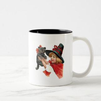Petite tasse de café douce de sorcière