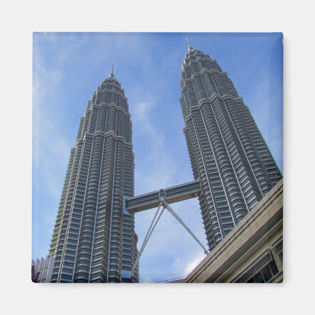 petronas towers high magnet (Front)