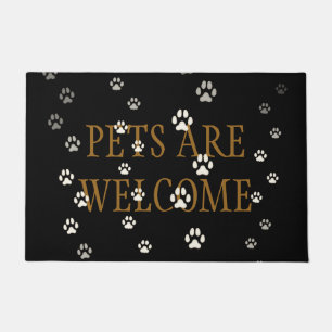 "Pets Are Welcome" Cats & Dogs Pawprints Black Doormat