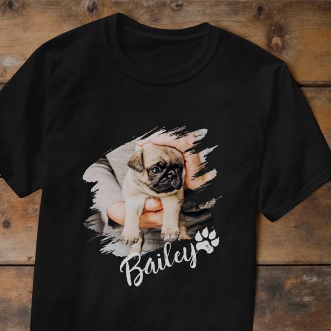 Pet's Modern Simple Cool Typography Name and Photo T-Shirt (Creator Uploaded)