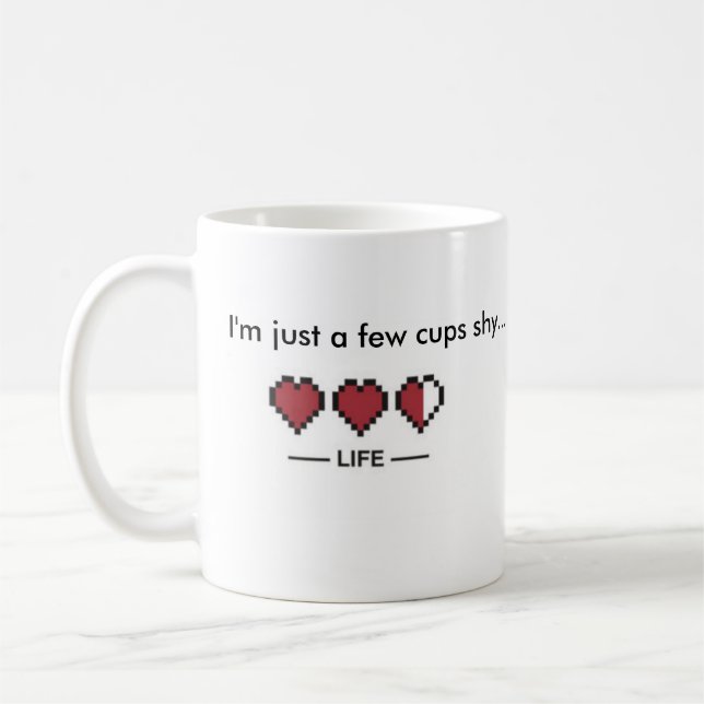 Peu de tasses lancent la tasse (Gauche)