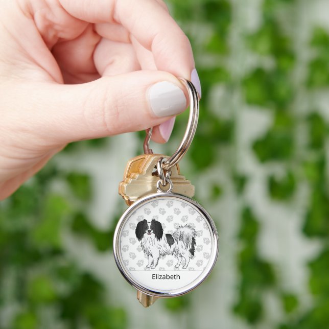 Phalène In Black And White With Personalized Name Keychain (Hand)