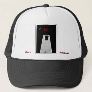 Phare avec le casquette de corneille, port,
