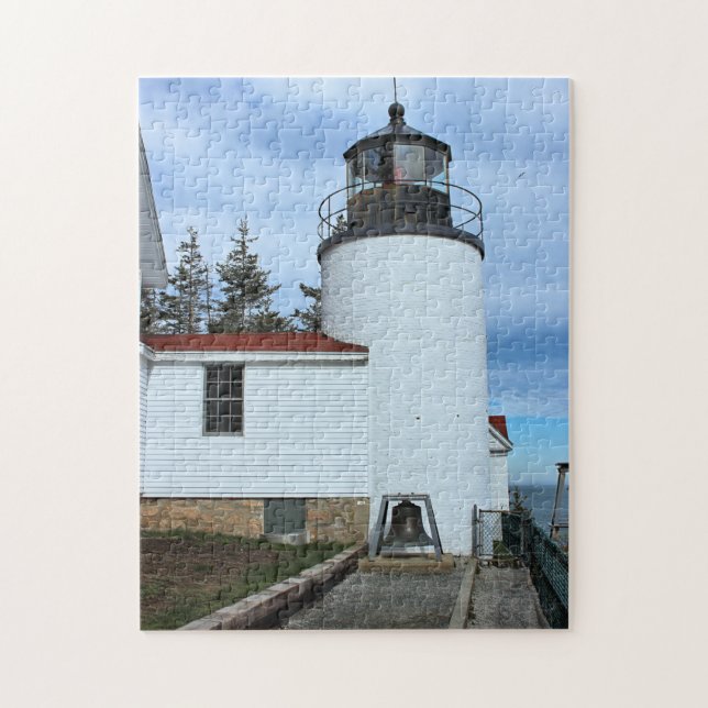 Phare de Bass Harbour Head, Maine Jigsaw Puzzle (Vertical)