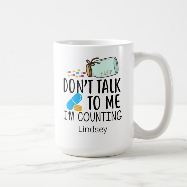 Pharmacien Funny personnalisé/ Tech Coffee Mug (Droite)