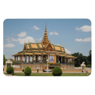 phnom penh palace magnet