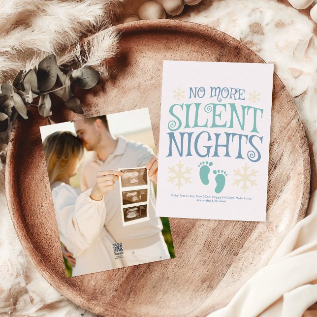 Photo Couple Christmas Pregnancy Announcement (Creator Uploaded)