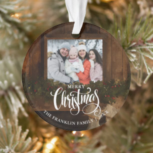 Photo de cheminée rustique de Noël en hiver