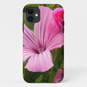 photo de fleur rose avec la rosée du matin iPhone 11 case