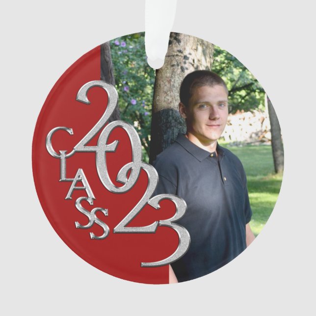 Photo de graduation rouge et argent 2023 (devant)