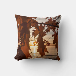 photo feuille d'érables throw pillow