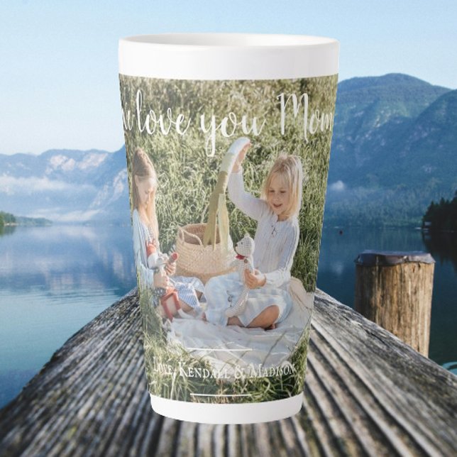 Photo moderne Nous t'aimons Maman Latte Mug (Modern Photo We Love You Mom Personalized Latte Mug)