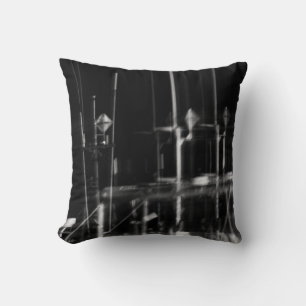 photo noir et blanc throw pillow