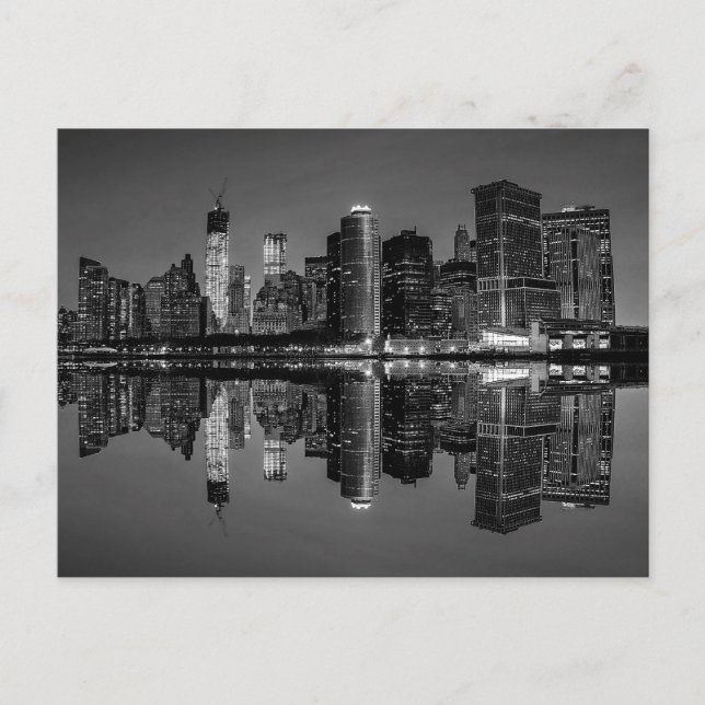 Photo of the New York City Skyline Landscape Postcard (Front)