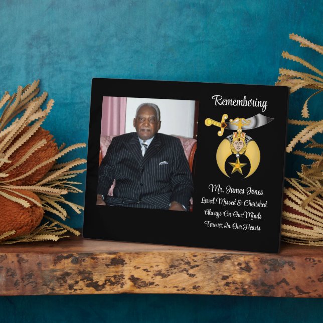 Photo Plaque commémorative des Shriners (Côté)