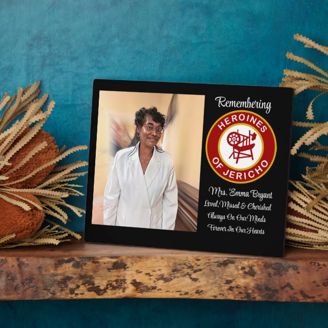 Photo Plaque commémorative HOJ aimée, regrettée et chéri (Côté)