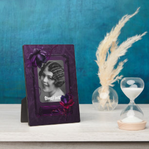 Photo Plaque de cadre d'art gothique violet