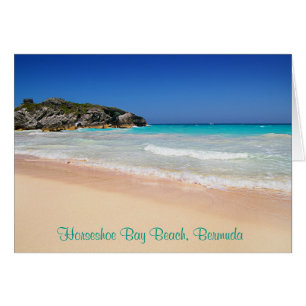 Photo rose tropicale de plage de sable des