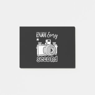 Photographer Enjoy Every Second Post-it Notes