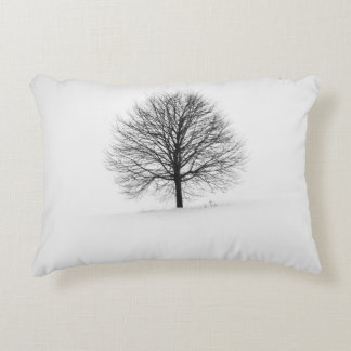 PHOTOGRAPHY OF TREE ACCENT PILLOW