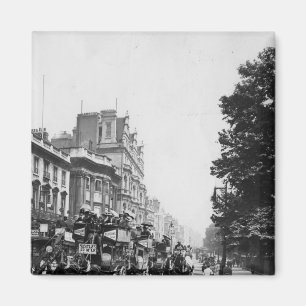 Piccadilly, London Magnet