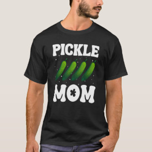Pickle Mom Vegetable Mothers' Day Gardener T-Shirt
