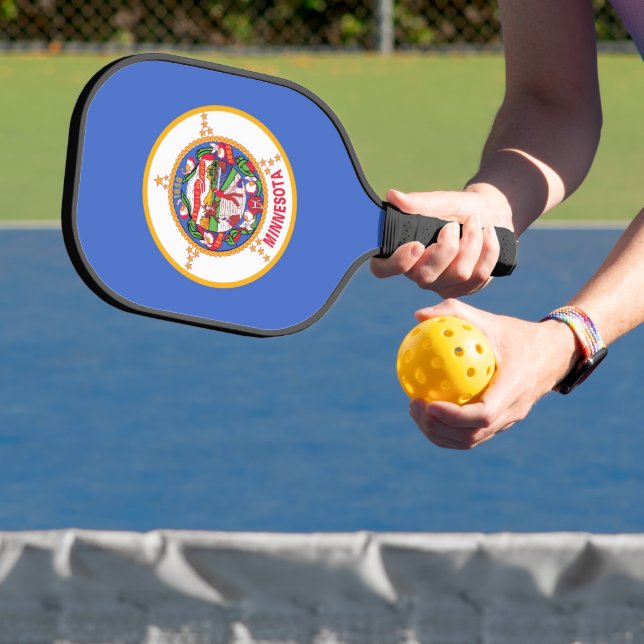 Pickleball Paddle with flag of Minnesota, USA (Insitu)