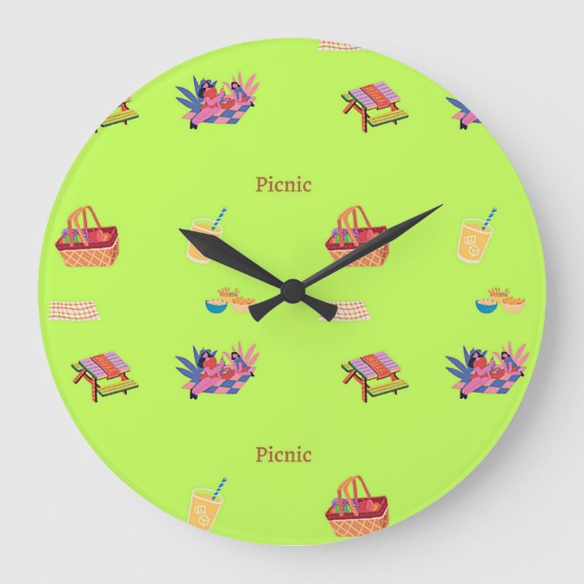 Picnic pattern on green large clock (Front)