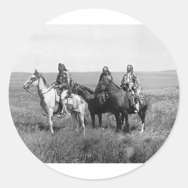Piegan Blackfeet Chiefs Classic Round Sticker (Front)