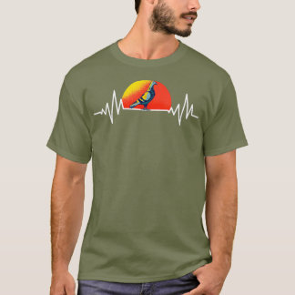 Pigeon breeder breeding pigeon racing heartbeat T-Shirt