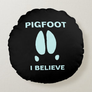 Pigfoot - I Believe Round Pillow