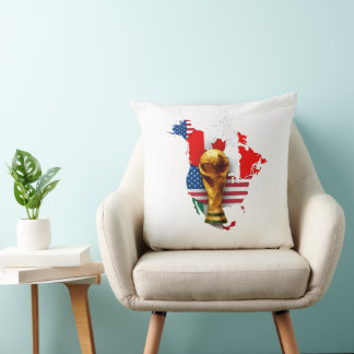 PIILOWS   3  POUFS THROW PILLOW