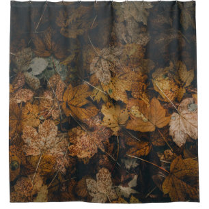 PILE OF BROWN MAPLE LEAVES