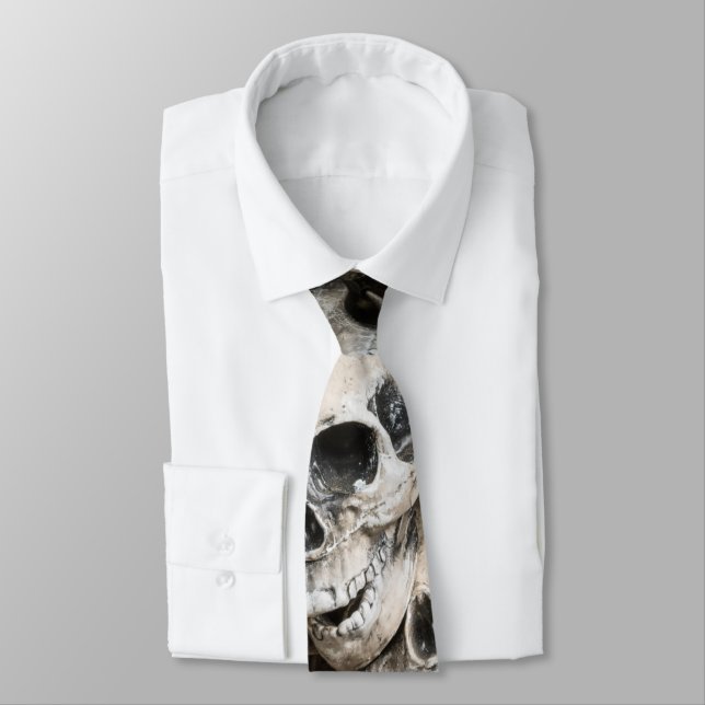 Pile Of Skulls Tie (Tied)
