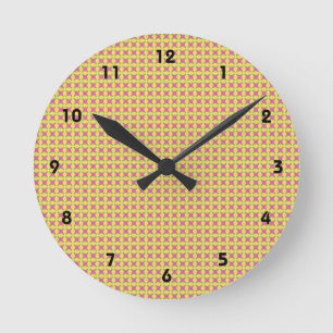 Pillow PP 17: 1 of 3 Round Clock
