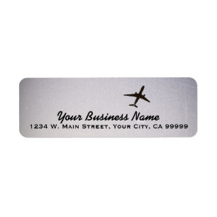 Piloter loin l'avion à réaction d'avion de haute