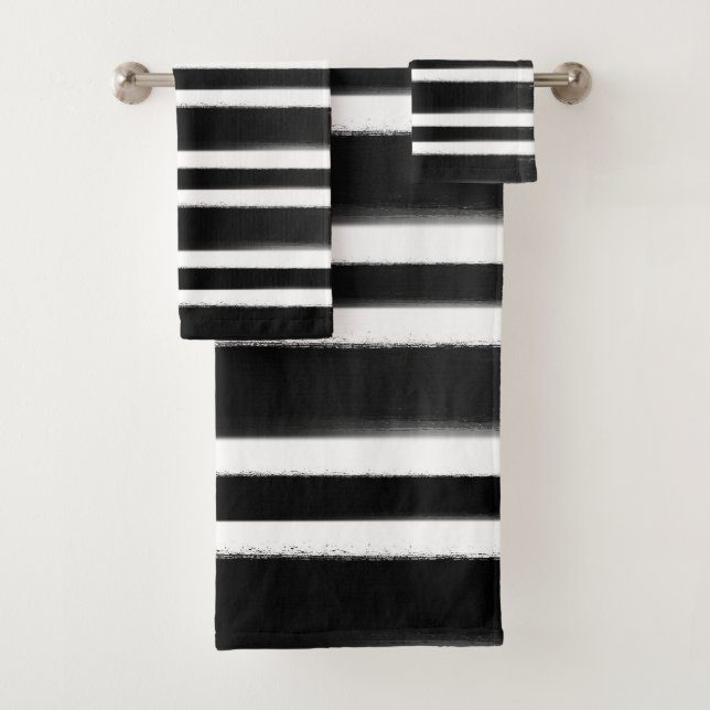 Pinceau de peinture à rayures noir et blanc (En situation)