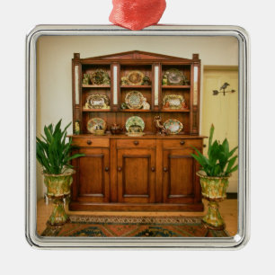 Pine and cedar dresser metal ornament