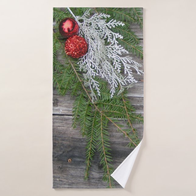 Pine And Weathered Wood Christmas Towel Set (Bath Towel)