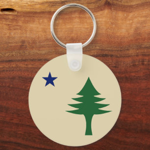 Pine tree and star 1901 flag of Maine State Keychain
