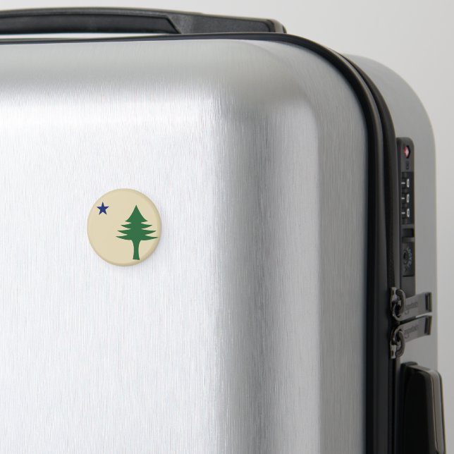 Pine tree and star 1901 flag of Maine State Magnet (In Situ (Luggage))