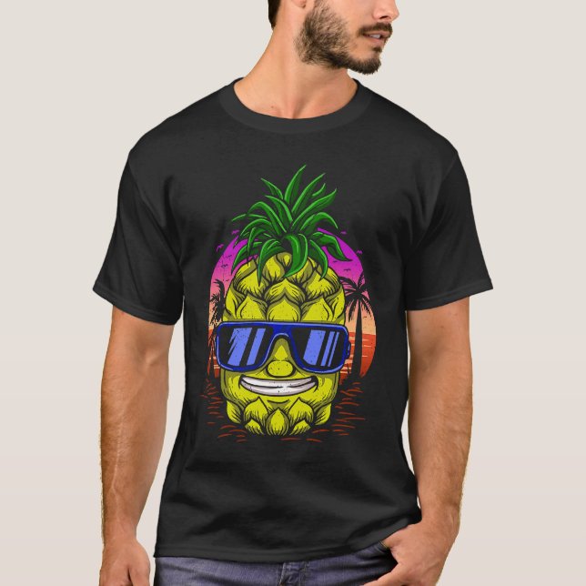 Pineapple Aloha Honolulu Tropical T-Shirt (Front)
