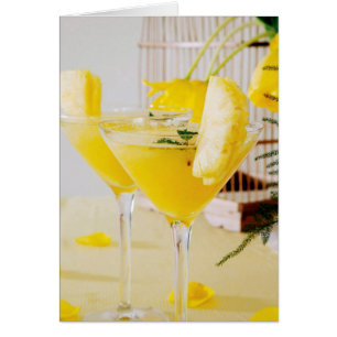 Pineapple and ginger Fresca cocktail