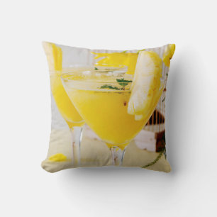 Pineapple and ginger Fresca cocktail Throw Pillow