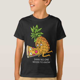 Pineapple Belongs on Pizza Lover Funny Food Pun T-Shirt